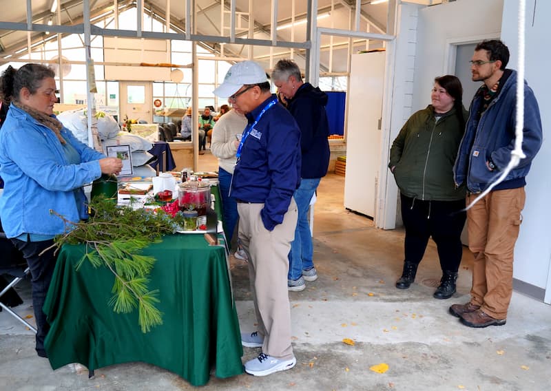 Visitors learn about the various and creative ways to make infused vinegars from the MO Department of Conservation