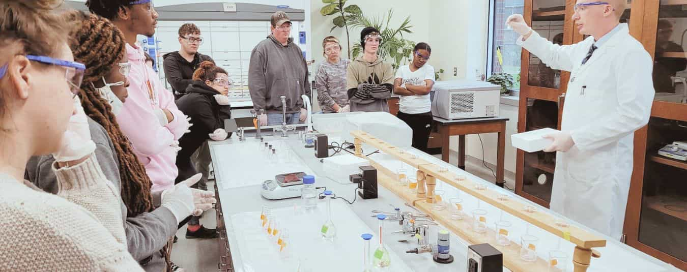 students in lab