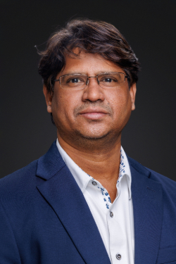 Headshot of Dr. Suman Veeramasu