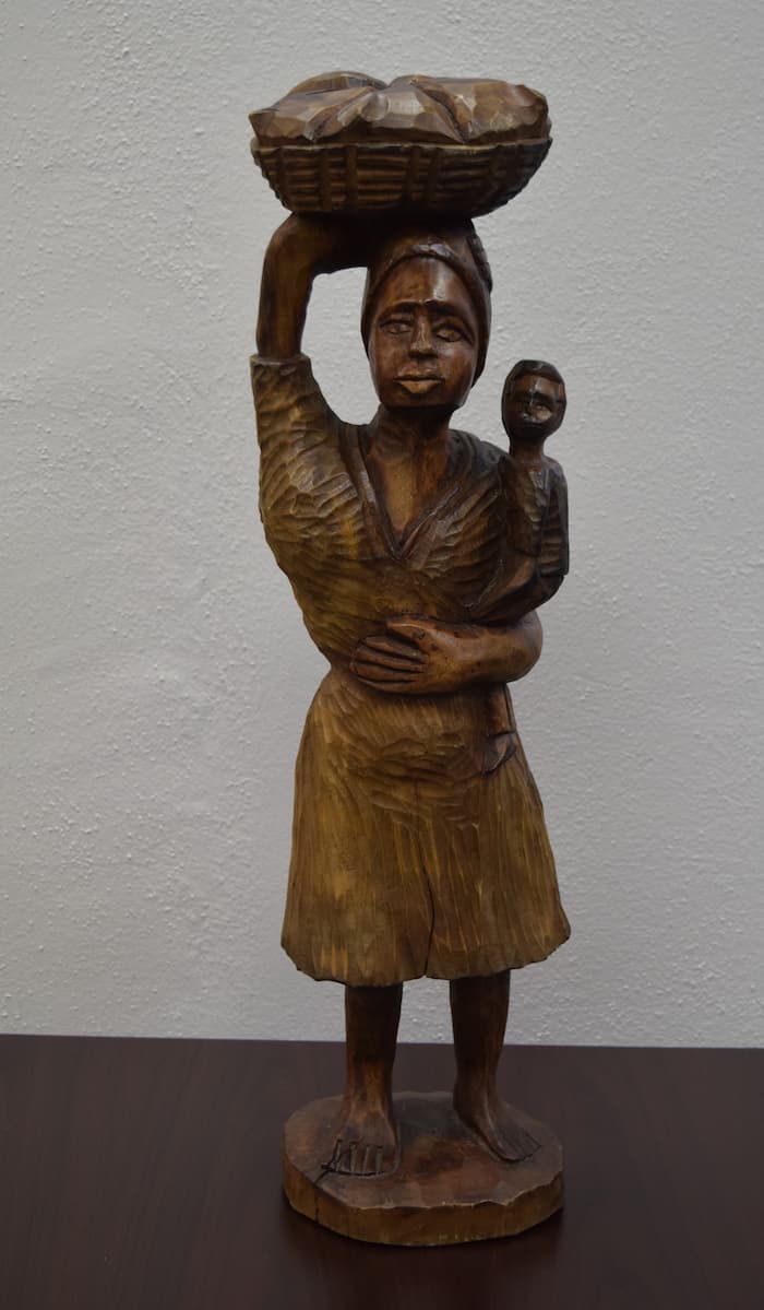 Image of an African American sculpture from Ghana