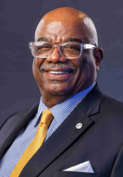 Headshot image of Victor Pasley.