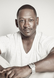 Headshot image of Joe Torry.