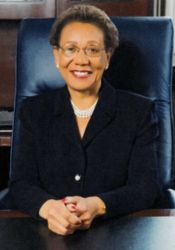 Carolyn Mahoney