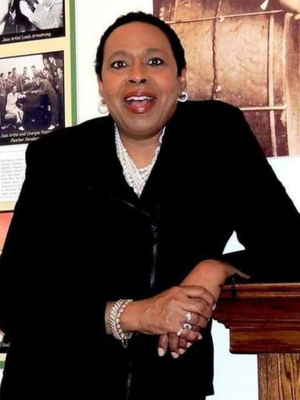 Headshot image of Florene Dawkins.