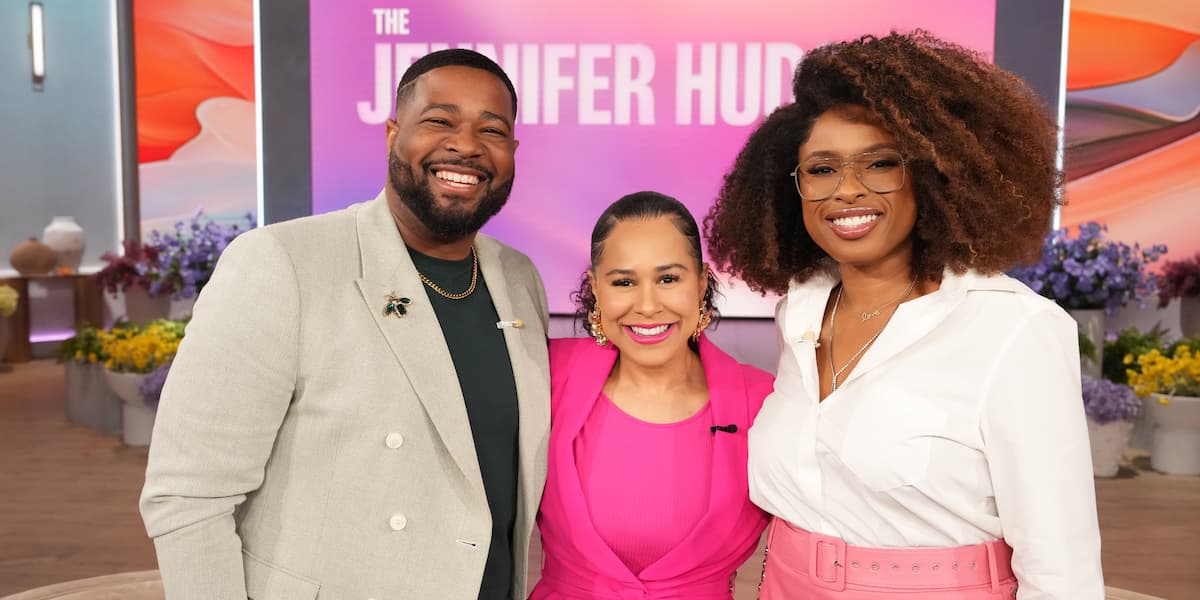 Jareem Gunter appears on The Jennifer Hudson Show to share the story behind his Dream Team youth program.